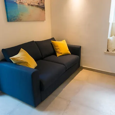 Authentic Gf With Terrace At The 3 Cities Marina