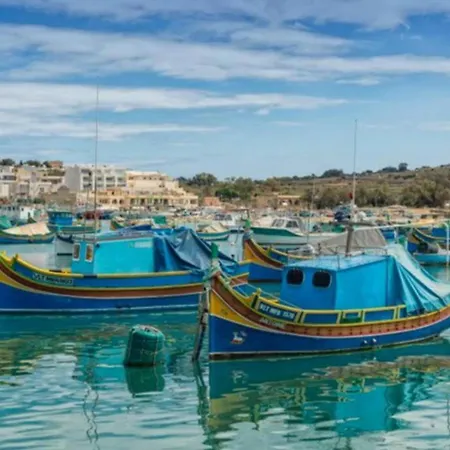 Authentic Gf With Terrace At The 3 Cities Marina