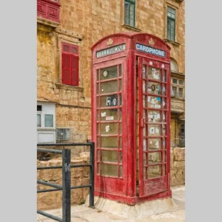 Apartman Authentic Gf With Terrace At The 3 Cities Marina